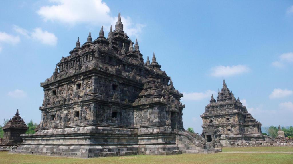 Joglo Ayem Tentrem Hotel Prambanan Exterior foto